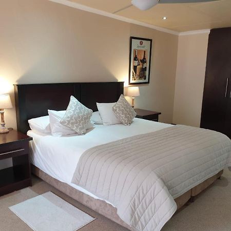 The Lazy Grape Guest Lodge & Spa Benoni Exteriér fotografie