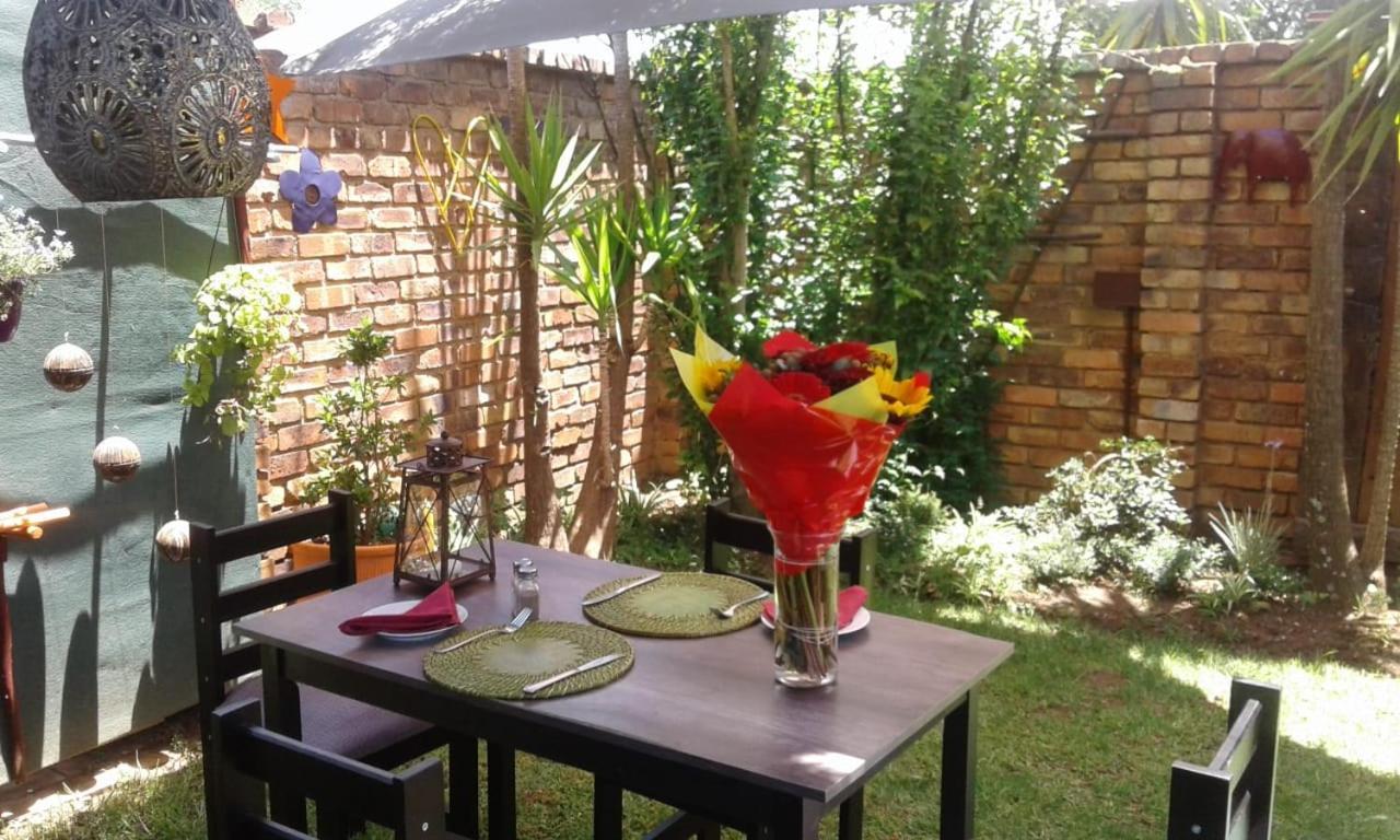 The Lazy Grape Guest Lodge & Spa Benoni Exteriér fotografie