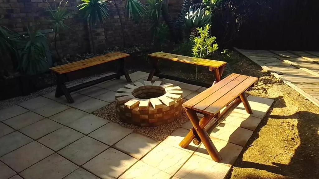The Lazy Grape Guest Lodge & Spa Benoni Exteriér fotografie
