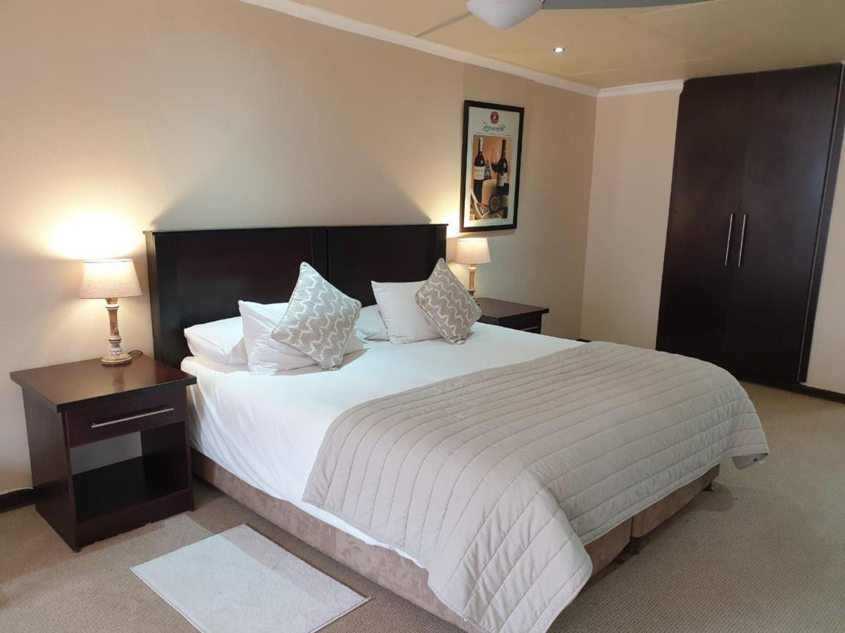 The Lazy Grape Guest Lodge & Spa Benoni Exteriér fotografie