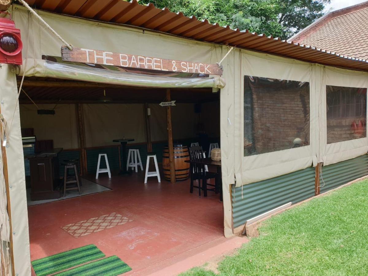 The Lazy Grape Guest Lodge & Spa Benoni Exteriér fotografie