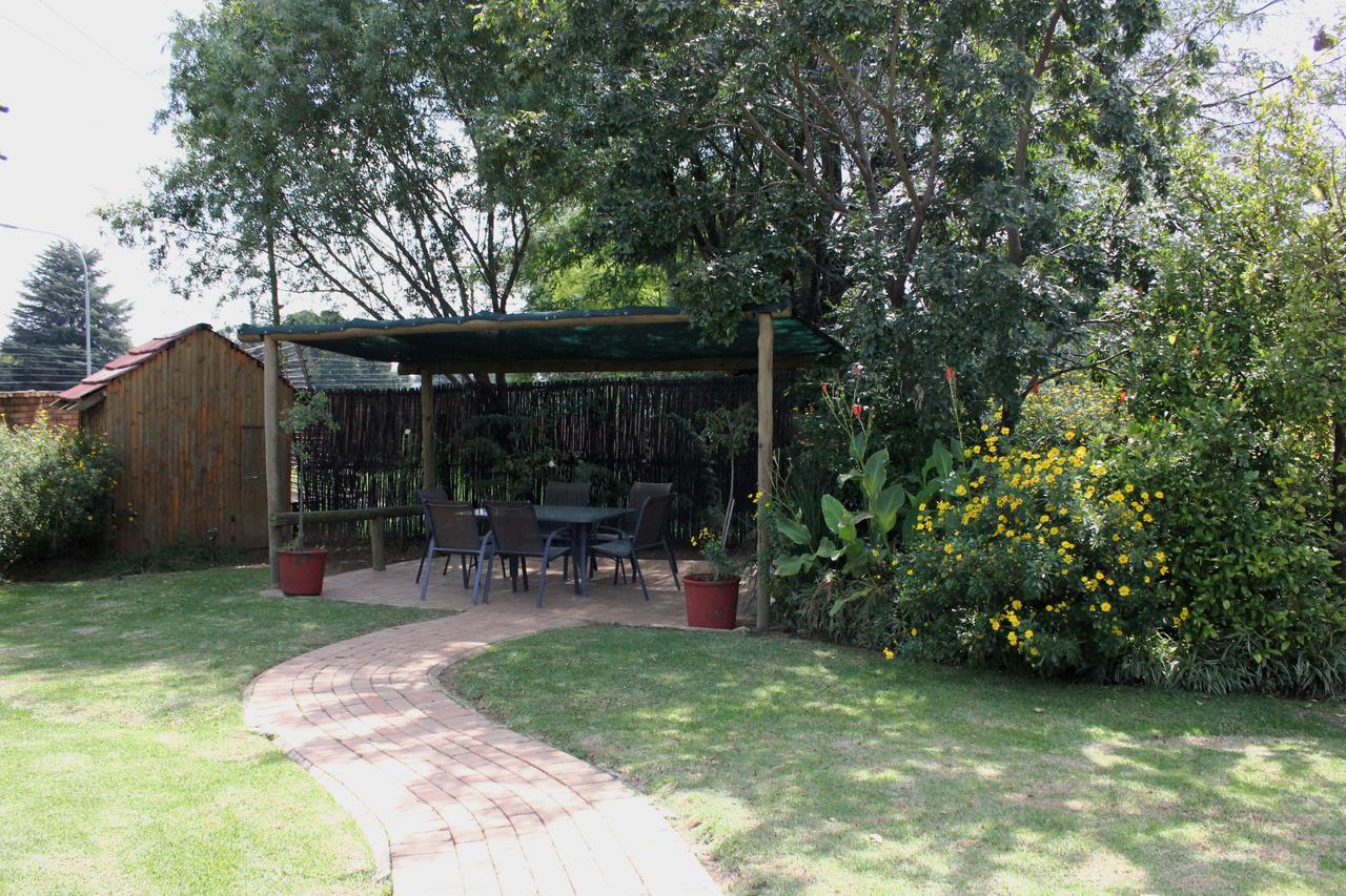 The Lazy Grape Guest Lodge & Spa Benoni Exteriér fotografie